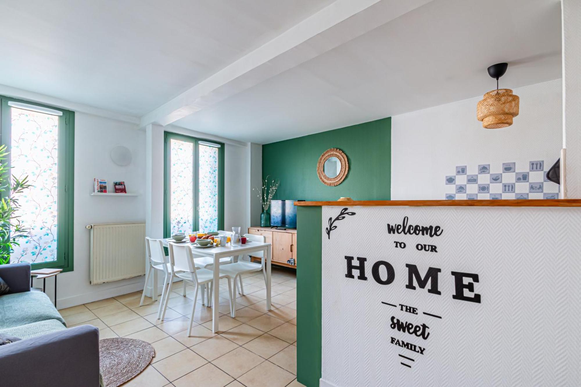 Appart'Hotel Nuiteejour Versailles Saint Cyr L'Ecole Saint-Cyr-l'Ecole Exterior foto