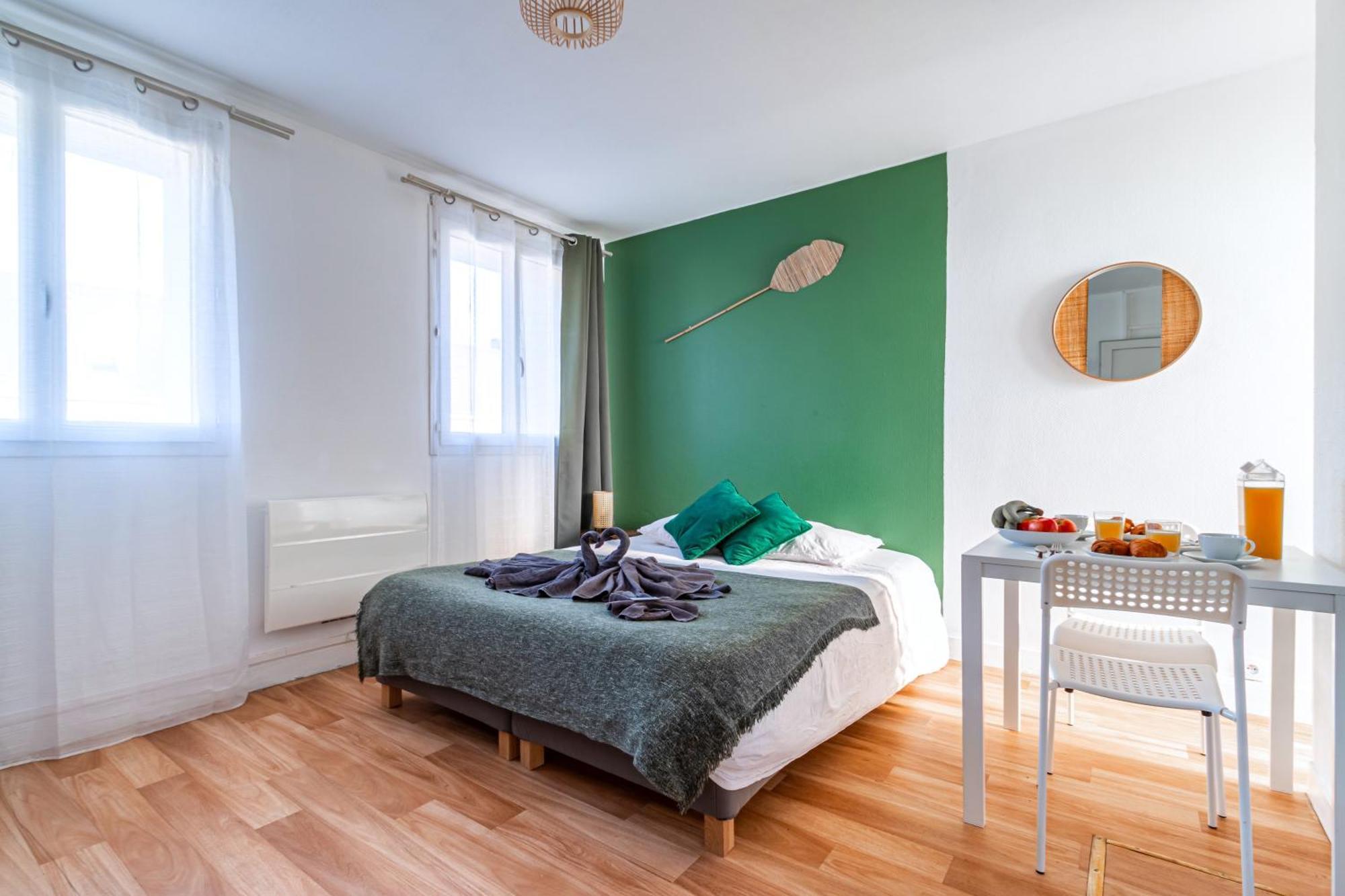 Appart'Hotel Nuiteejour Versailles Saint Cyr L'Ecole Saint-Cyr-l'Ecole Exterior foto